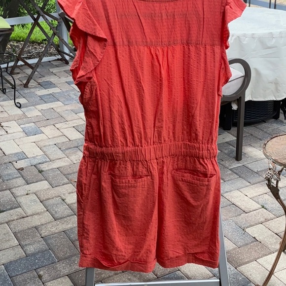 Red Ruffle Sleeve Romper - Picture 2 of 2